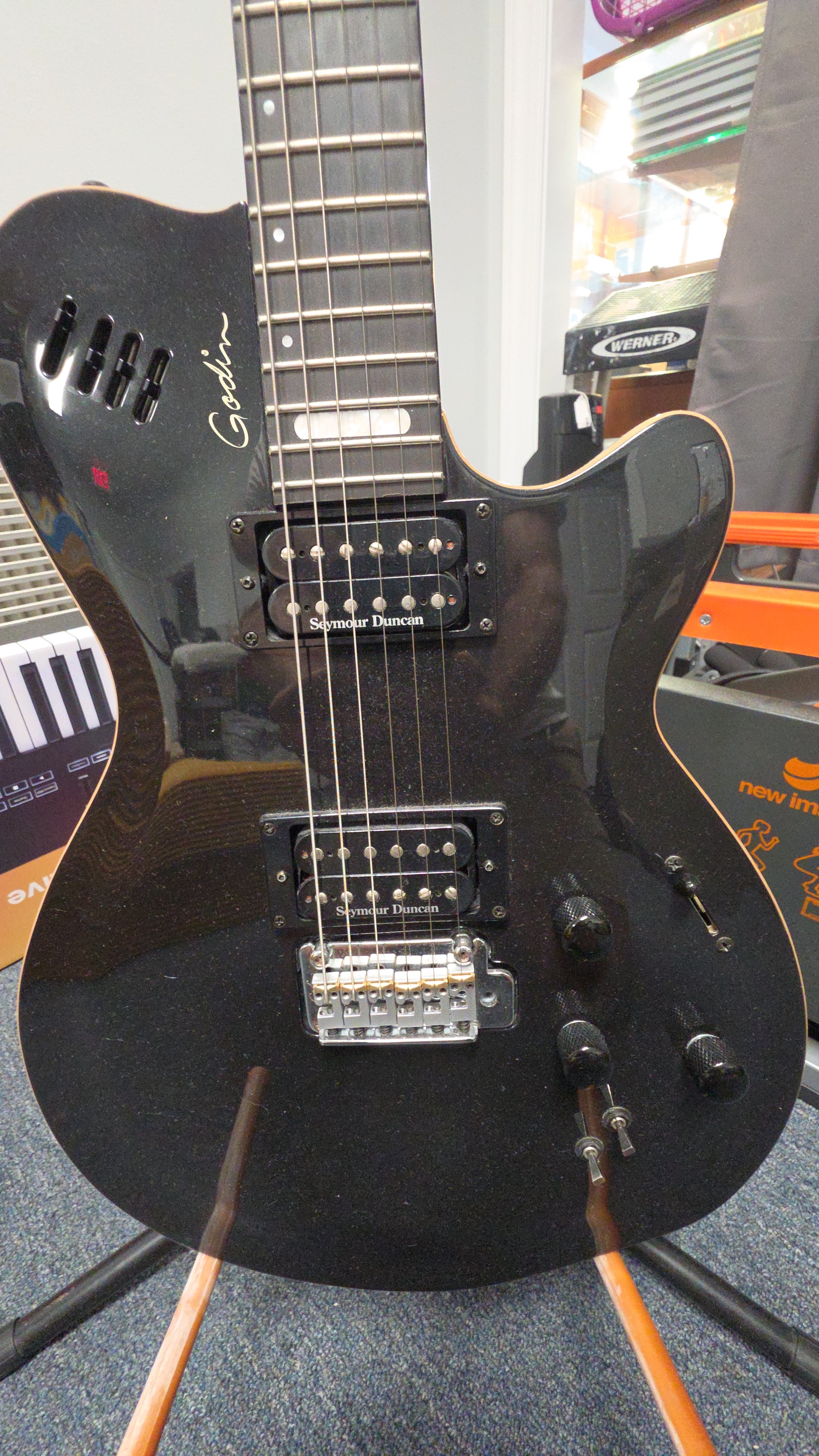 GUITAR/ELECTRIC MUSICAL INSTRUMENTS GODIN LGXT, #08102461; GODIN LGXT