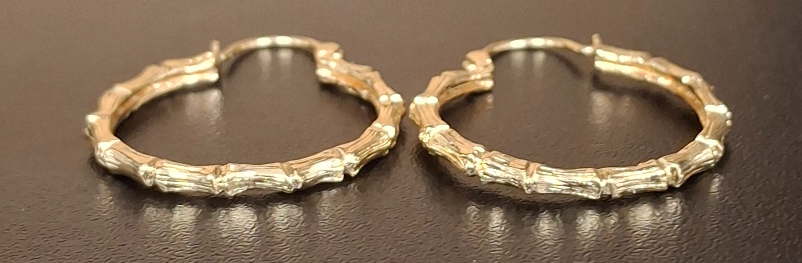 GOLD EARRINGS: 3DWT 14K-Y/G, BAMBOO HOOP EARRINGS IN BOX