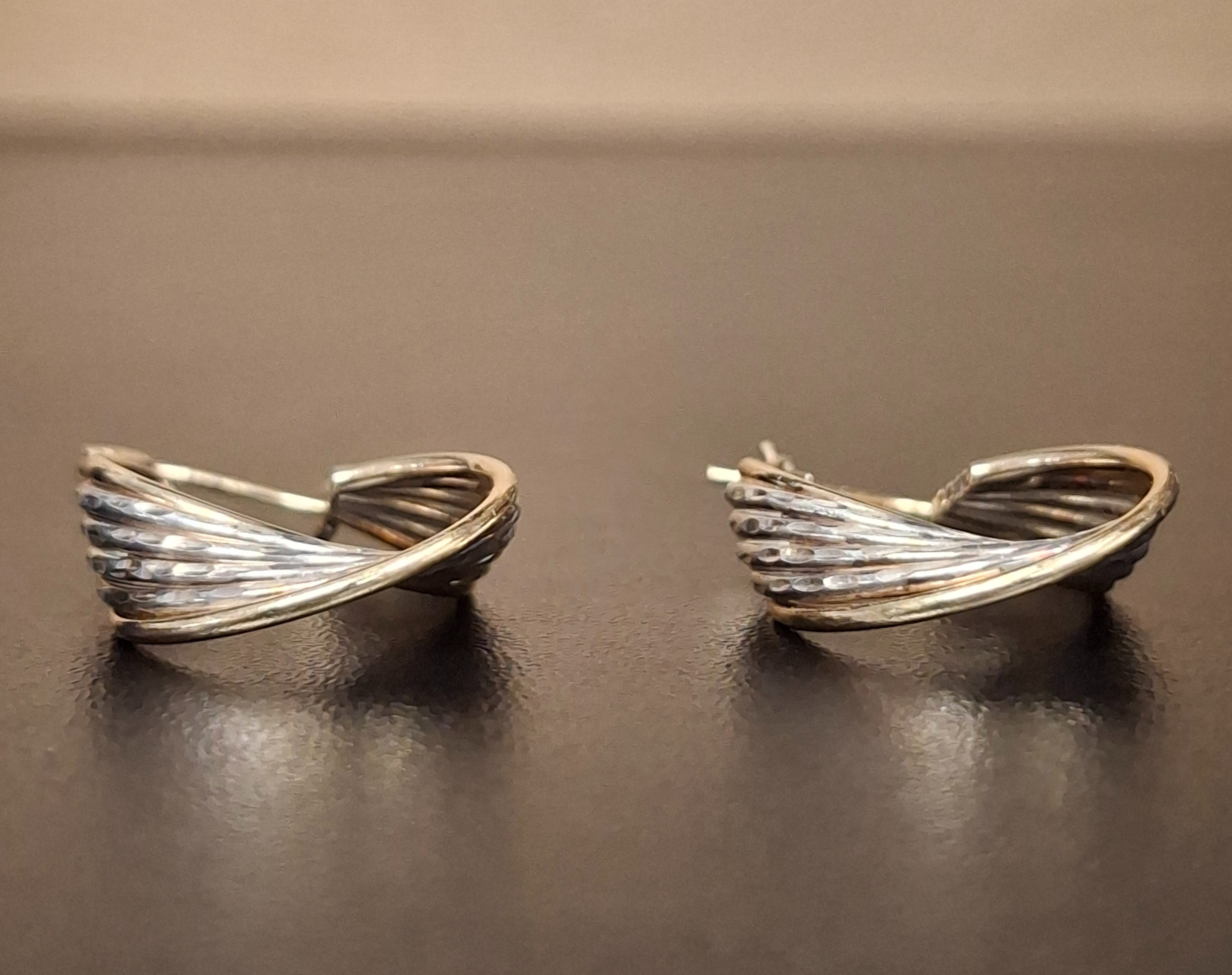 GOLD EARRINGS: 1.53DWT 10K-Y/G, WHITE GOLD HOOPS