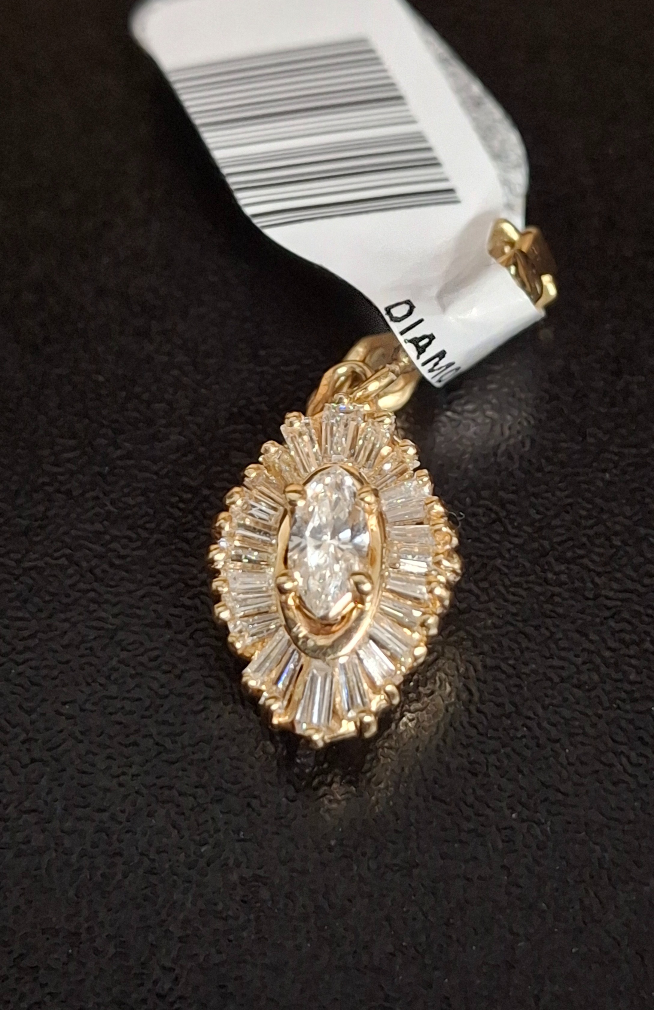 GOLD PENDANT: NA MODEL NA: 1.61DWT 14K-Y/G