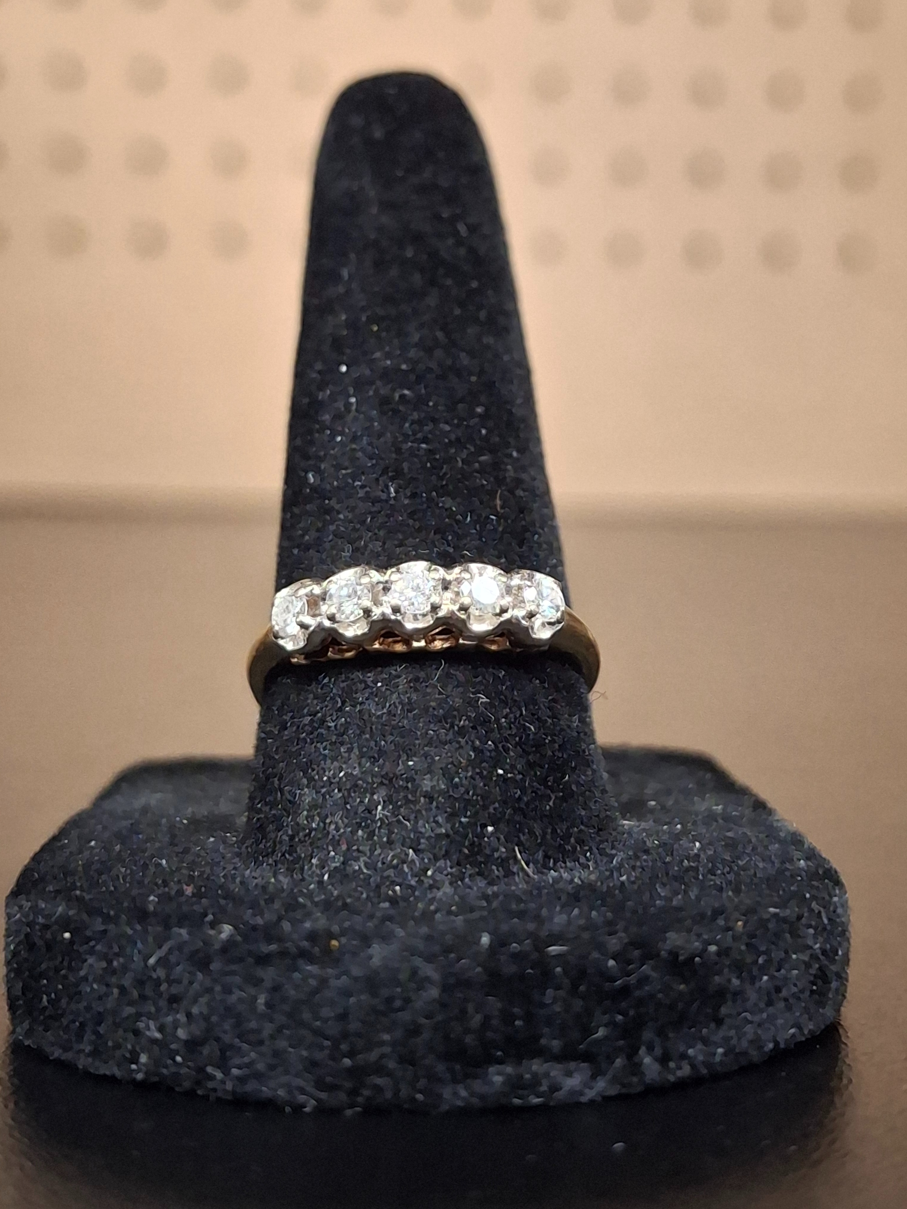 LADY'S GOLD RING: NA MODEL NA: 1.16DWT 14K-Y/G