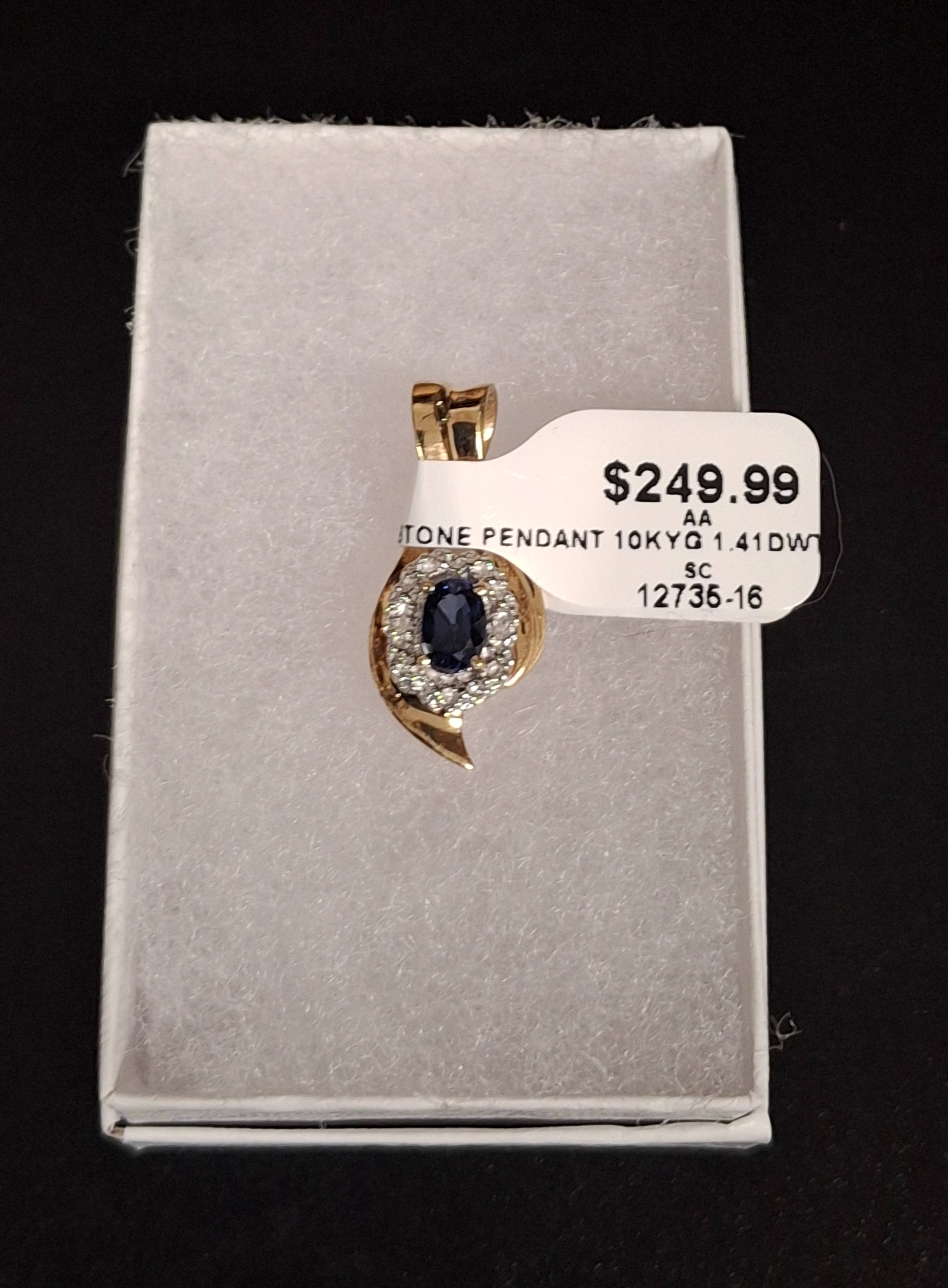 Blue stone pendant: NA MODEL NA: 1.41DWT 10K-Y/G