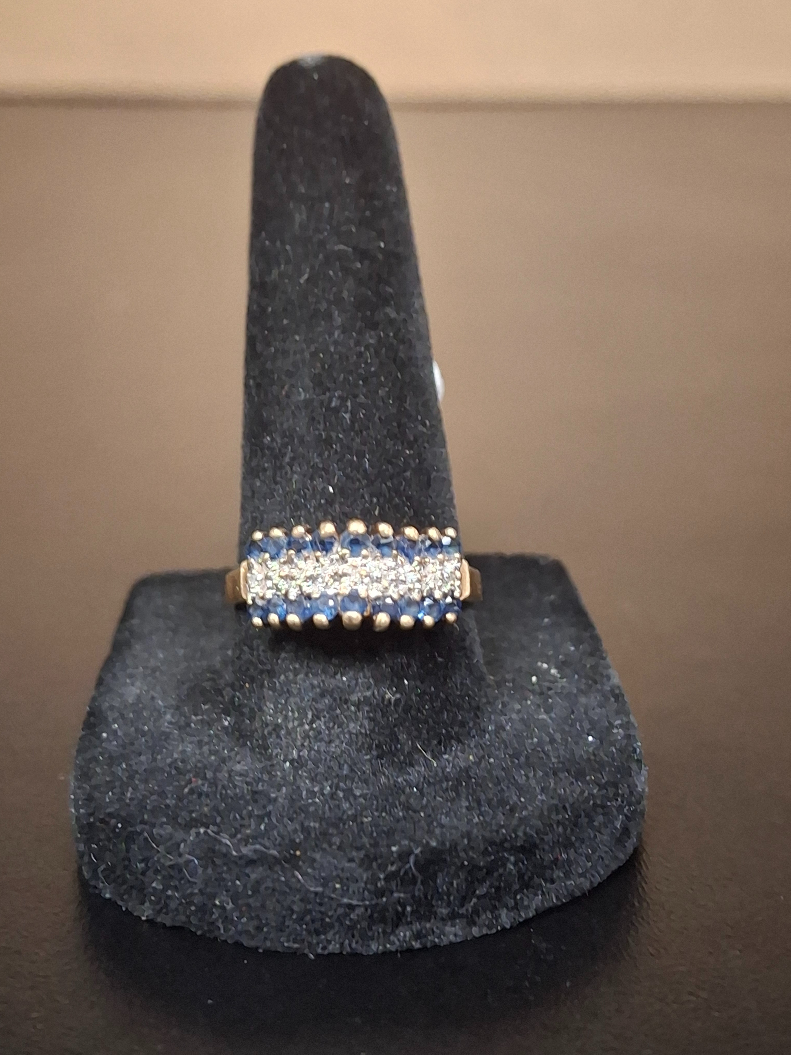 GOLD RING EMBER DIA.: NA MODEL NA: 1.93DWT 10K-Y/G