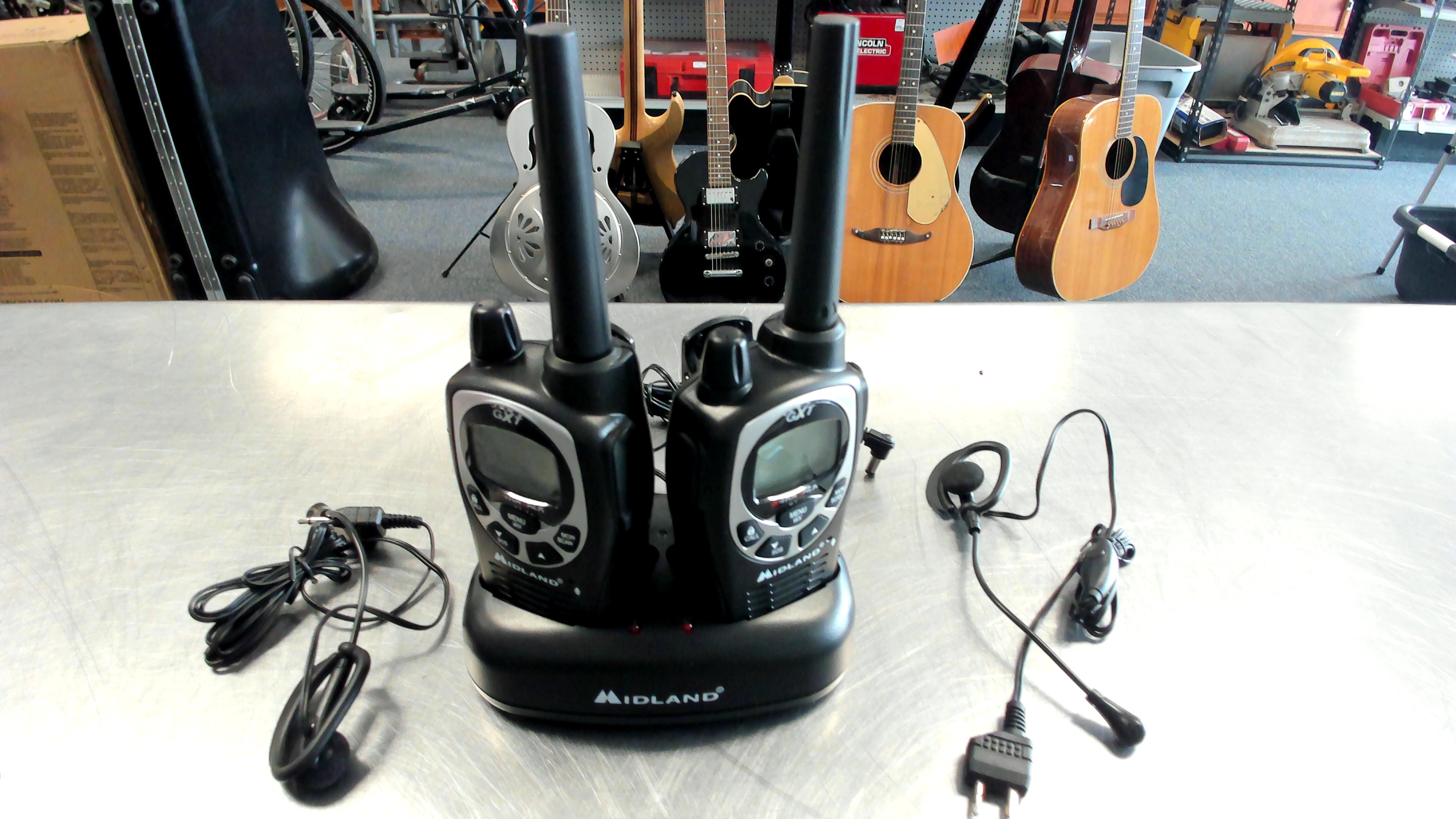 Midland GXT X-tra Talk Walkie Talkie