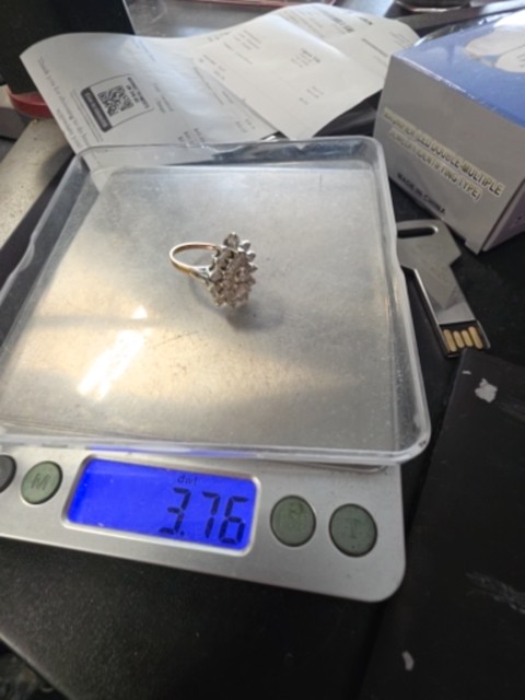 Lady's Diamond Cluster Ring