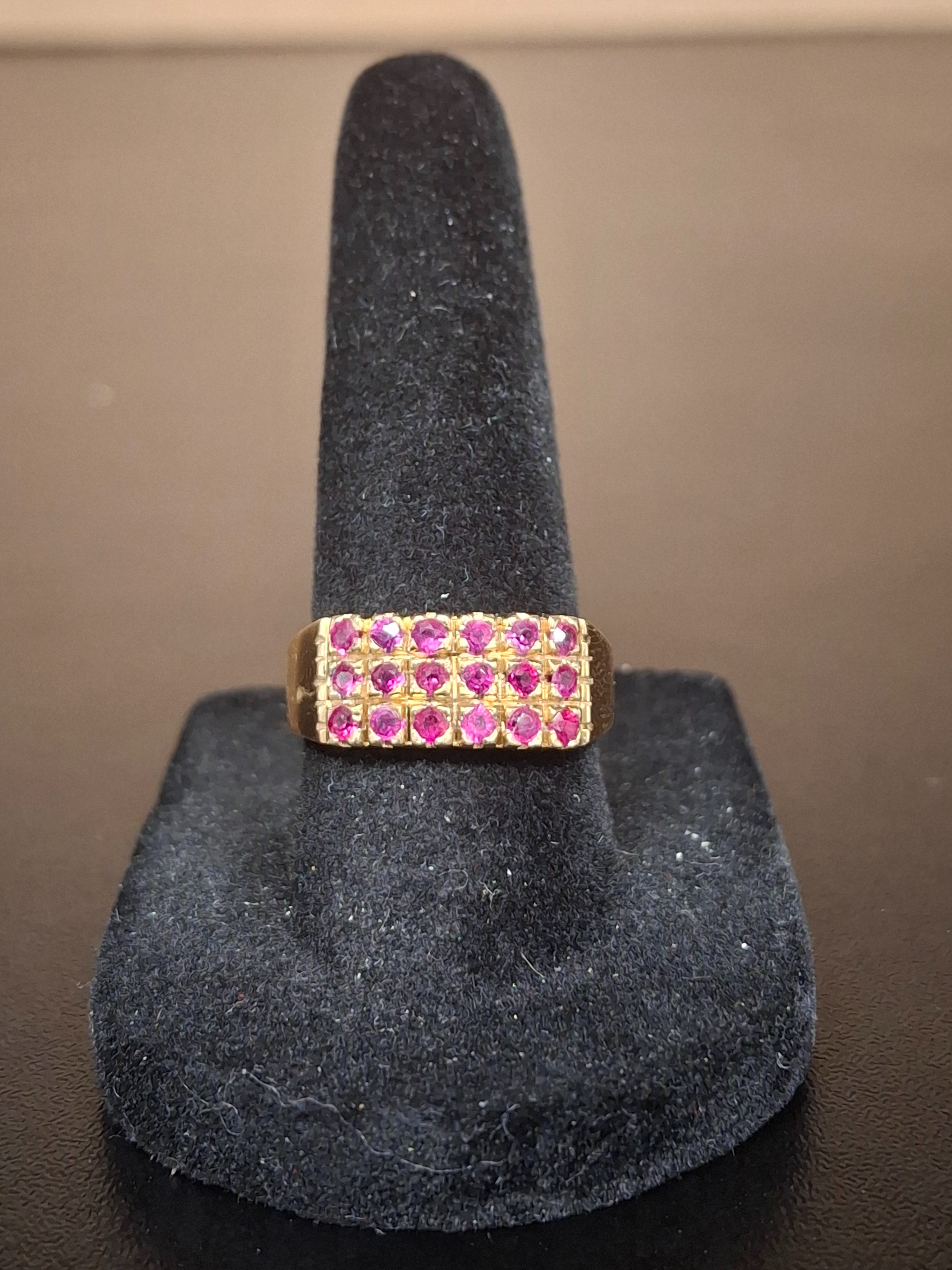 LADY'S GOLD RING: NA MODEL NA: 4DWT 14K-Y/G