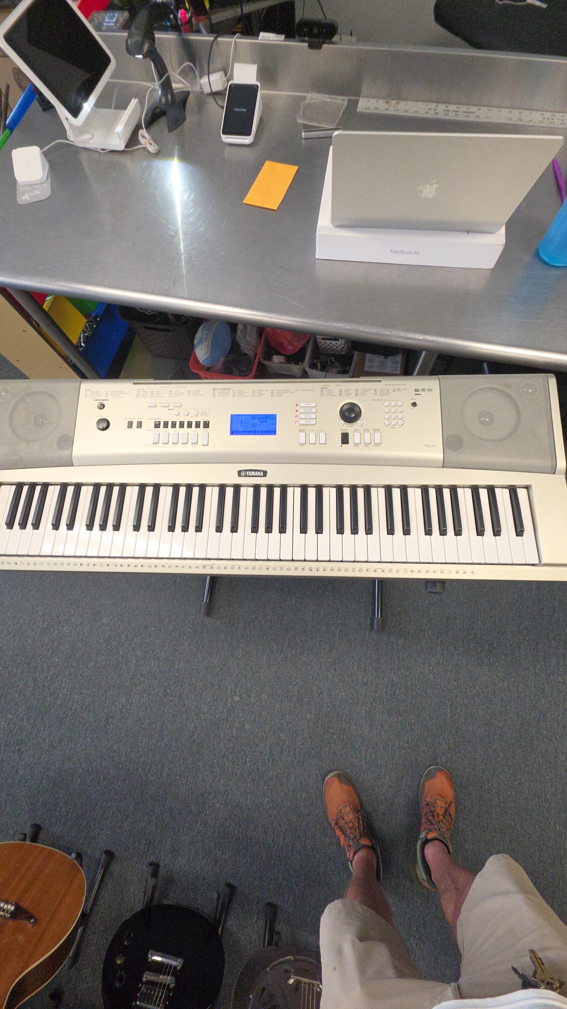 Yamaha YPG-235 Yamaha YPG-235 w/ Stand - Good