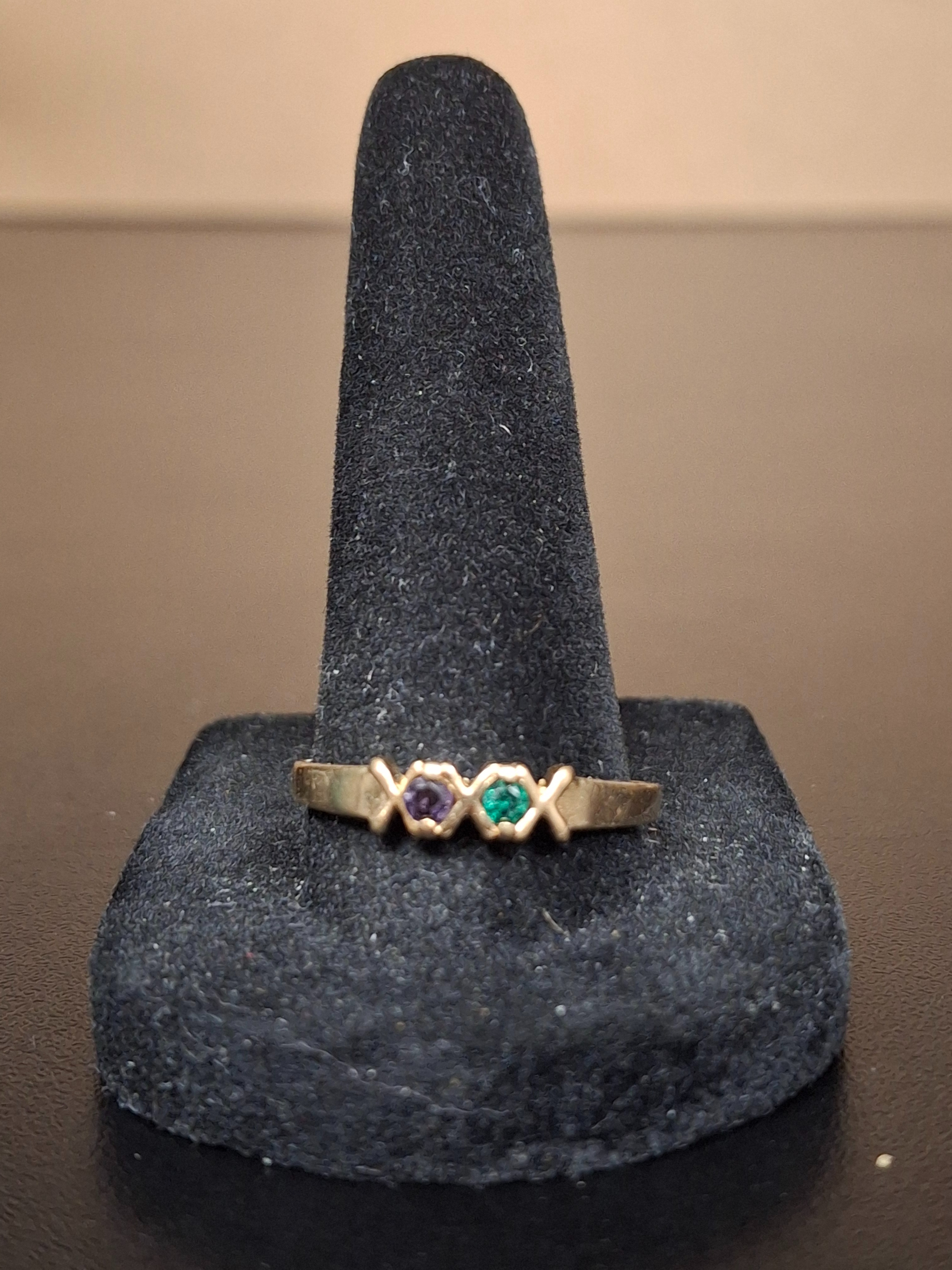 GOLD-RING.: NA MODEL NA: 1.1DWT 10K-Y/G