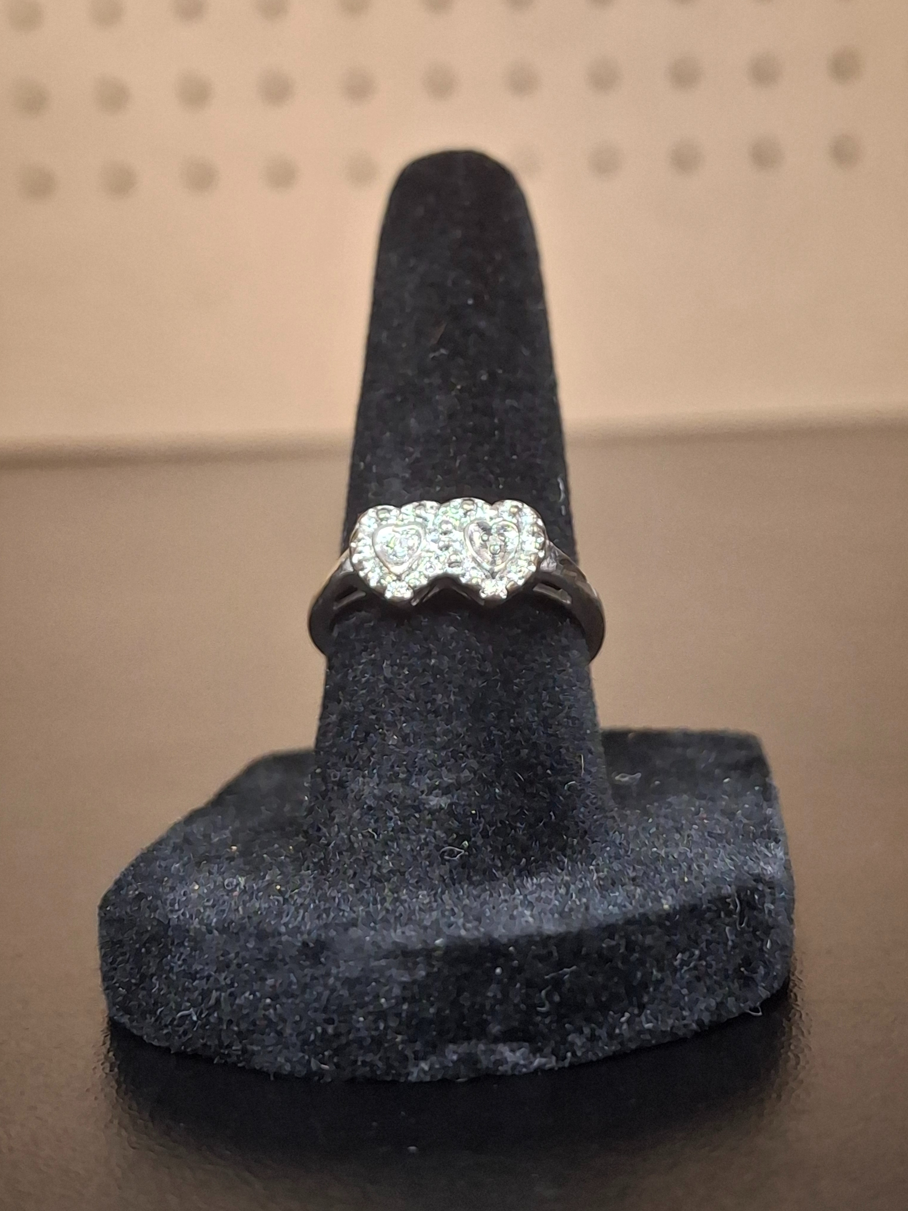 LADY'S GOLD RING: 1.35DWT 14K-W/G