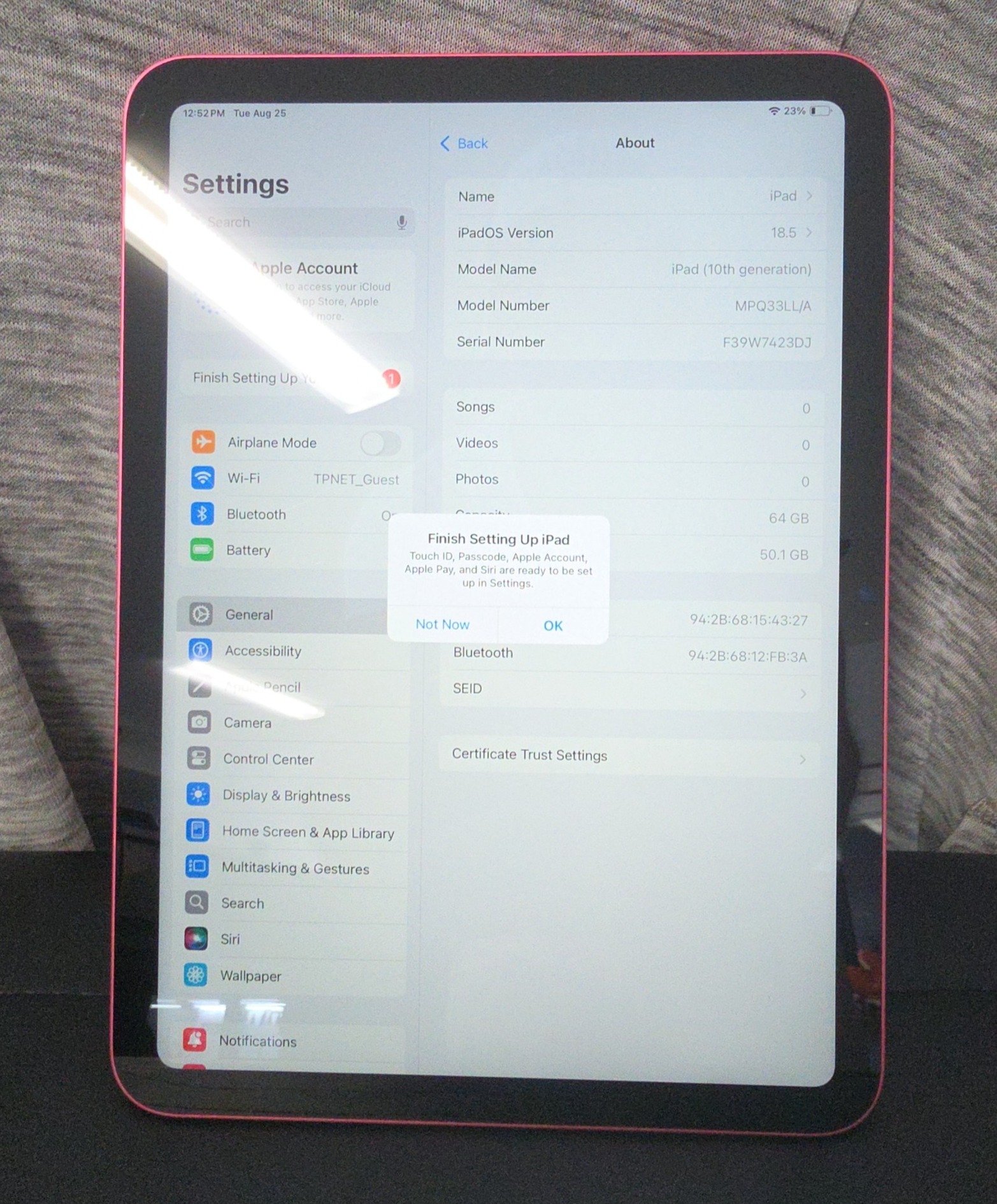 TABLET: APPLE MODEL IPAD MPQ33LL/A - 10TH GEN, SERIAL NUMBER F39W7423DJ, IPAD 10TH GEN