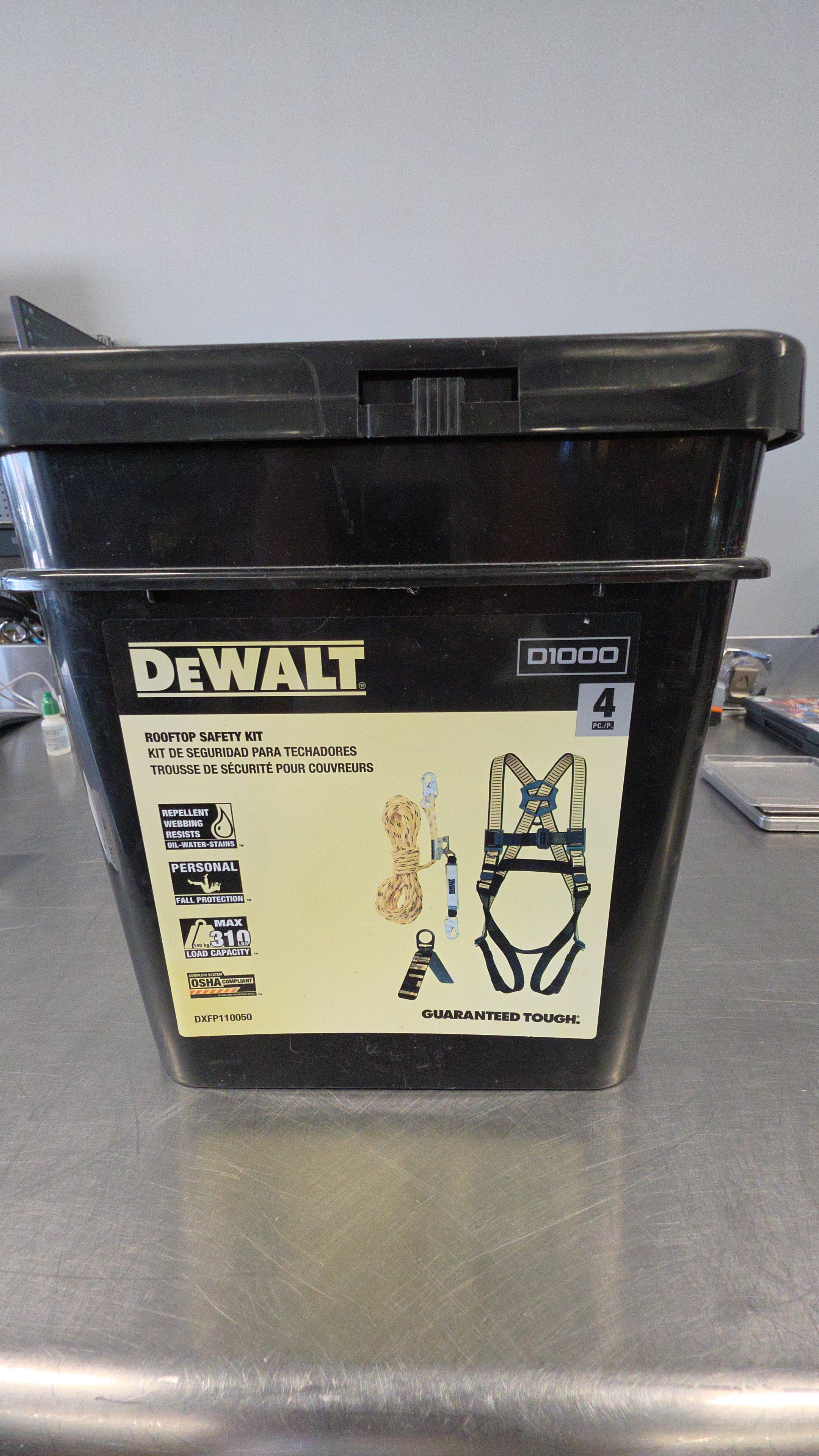 ROOFTOP SAFETY KIT
