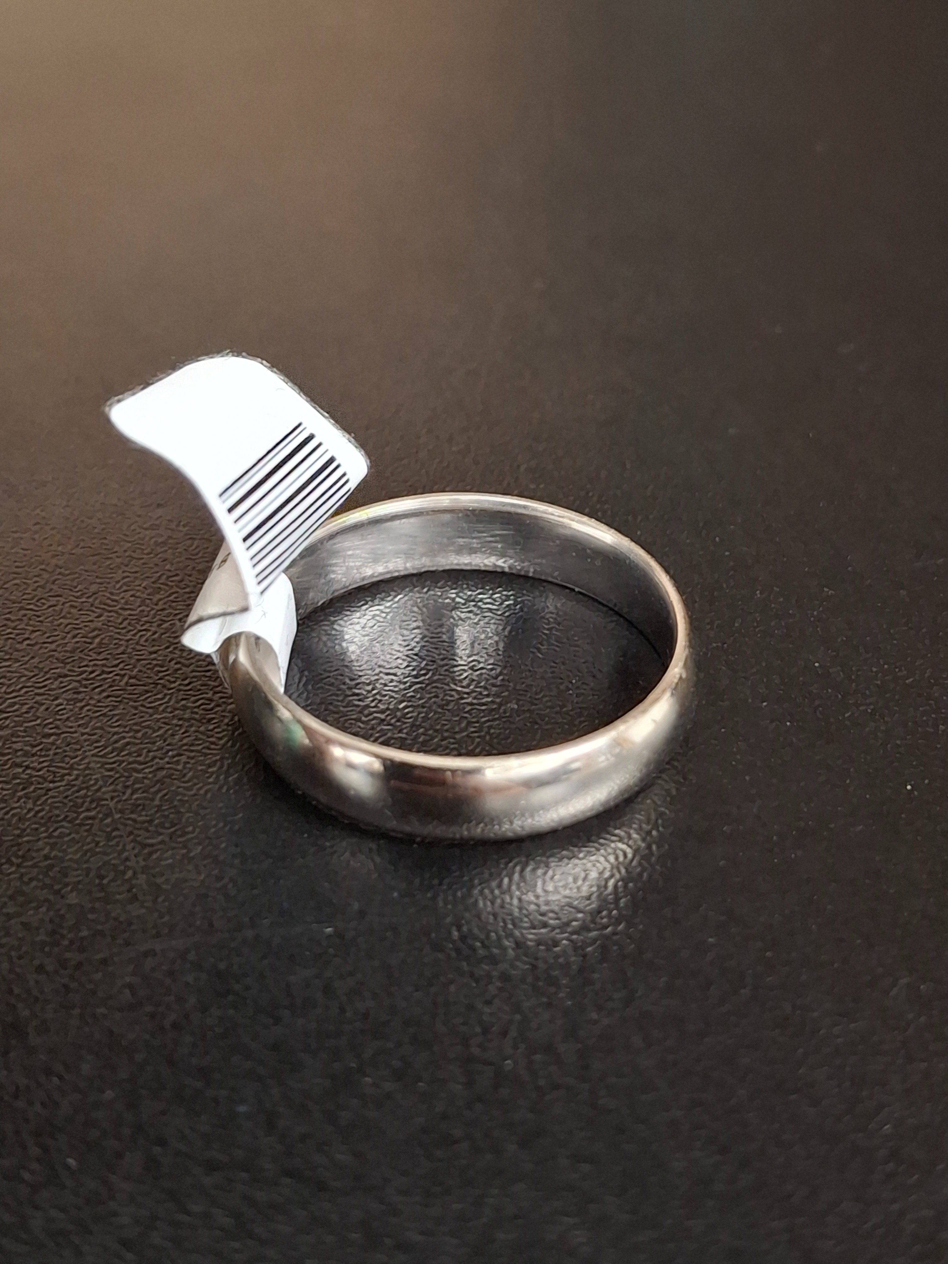 GENT'S GOLD RING: 3.79DWT 14K-W/G